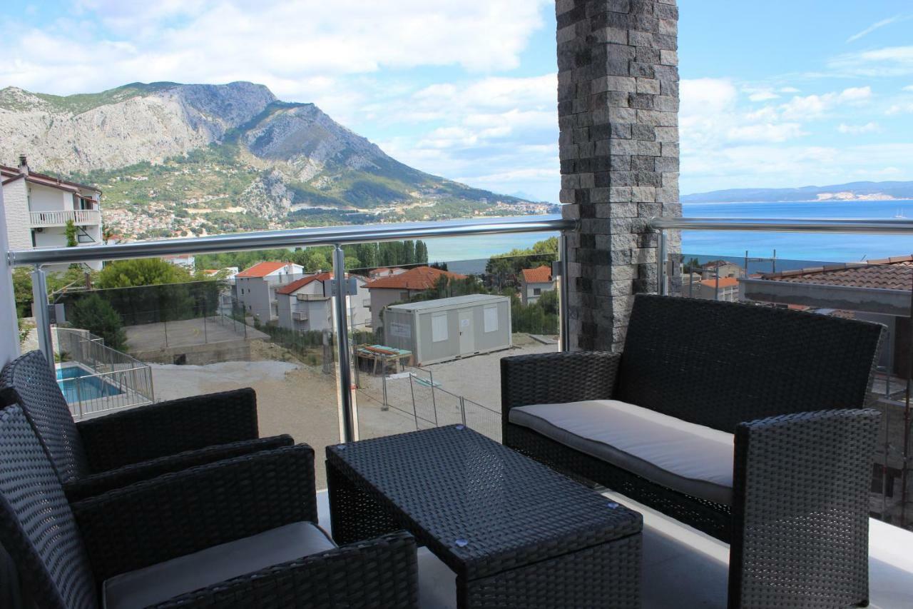 Villa Sara With Sea View And Private Heated Pool Omis Bagian luar foto