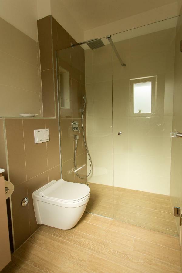 Villa Sara With Sea View And Private Heated Pool Omis Bagian luar foto