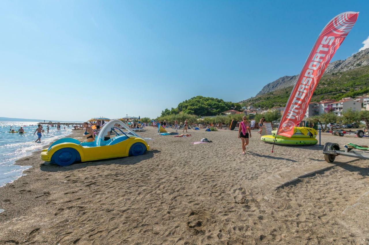 Villa Sara With Sea View And Private Heated Pool Omis Bagian luar foto